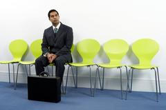 Uchazeč o práci - konkurz - pohovor - manažer - čekárna - Indie - práce - zaměstnanec