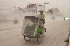 Erupce sopky Mount Kelud - Jáva -14. 2. 2014