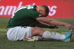 Sparta - Jablonec: Michala Hubníka chytají křeče