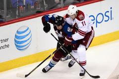 NHL: Phoenix Coyotes vs Colorado Avalanche (McLeod a Hanzal)