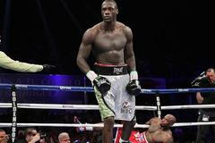 Video 96vteřinového zápasu Deontay Wilder vs. Malik Scott