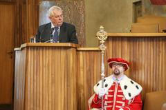 Prezident jmenoval nové profesory