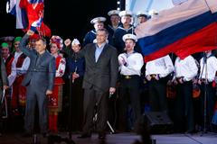 Ukrajina - Krym - referendum - oslavy - Aksjonov