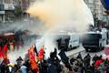 Turecko policie demonstrace Taksim