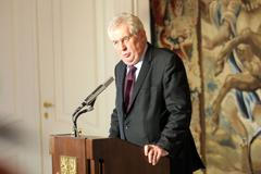 Zeman prý vládu jmenuje