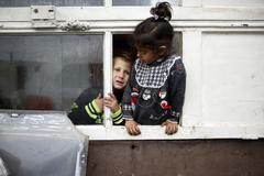 Romové na předměstí Paříže