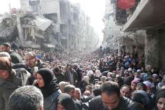 Fronta na jídlo. Jarmúk na konci ledna 2014