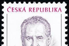 Poštovní známka s prezidentem Milošem Zemanem