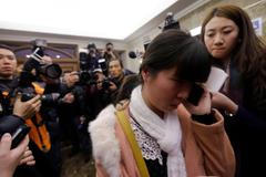 Příbuzní spadlého malajského letadla.