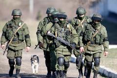 Ukrajina - Krym - Privolnoje - ruští vojáci - 5. 3. 2014