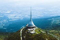 Ještěd - televizní vysílač a hotel