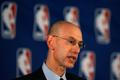 Komisionář NBA Adam Silver