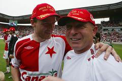 Slávistické oslavy titulu v roce 2008: Šmicer, jarolím