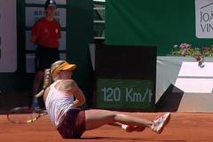 Eugenie Bouchardová zachraňuje v sedě ztracenou výměnu