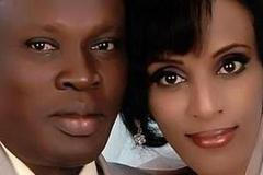 Daniel Wani a Meriam Ibrahimová na svatební fotografii z roku 2011.