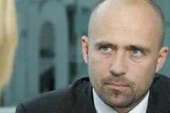 Šimáček: Pro každého potřebného musí být bydlení k dispozici