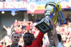 GL, Sparta - Jihlava: sparťané s Pohárem České pošty