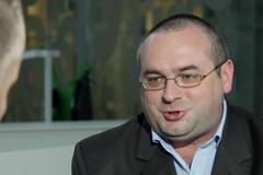 Kousnutí protihráče: Suárez má podle Mádla snad upíří reflex