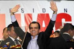 Kolumbie - prezidentské volby - Óscar Iván Zuluaga