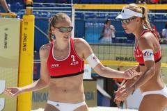 Kristýna Kolocová a Markéta Sluková na turnaji v Praze