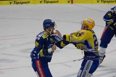 2. finále Zlín-Kometa: Pavel Kubiš - Ryley Miller