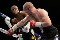 Lukáš Konečný vs. Peter Quillin