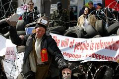 Proruská demonstrace - Doněck - 15. dubna 2014