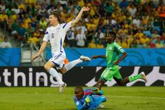 Video: Neuznaný gól Edina Džeka v utkání Bosna vs. Nigérie