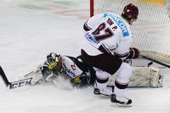 Sparta - Vítkovice: Petr Ton - Filip Šindelář