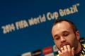 Andrés Iniesta na tiskové konferenci při MS 2014