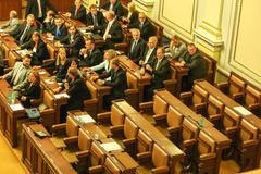 Rozpouštění sněmovny