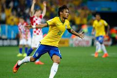 MS 2014, Brazílie-Chorvatsko: Neymar slaví gól