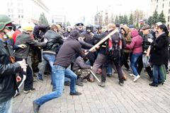 Proruští aktivisté v Charkově.