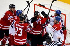 MS 2014, Česko-Kanada: bitka