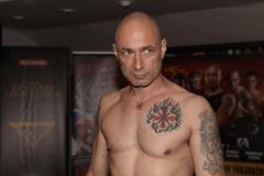 FOTO Žito před další výzvou: zpěváka Landu čeká boj v ringu