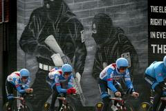 Tým Garmin v úvodní časovce Gira 2014