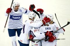 Francie - Slovensko: Baptiste Amar slaví gól