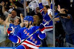 Stanley Cup: Derek Brassard (New York Rangers, gól, radost)