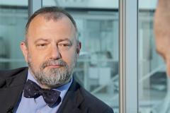 kmoníček rozhovor celý