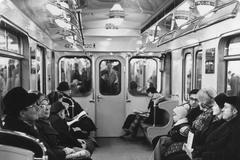 Metro - Praha - Ečs - interiér