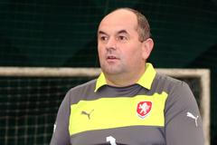 Miroslav Pelta chytá penalty