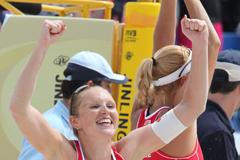 Kristýna Kolocová a Markéta Sluková na Prague Open 2014