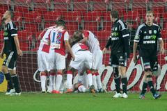 Fotbalisté Slavie Praha v utkání 11. kola Gambrinus ligy 2012/13 proti Příbrami.