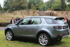 Land Rover Discovery Sport sloni