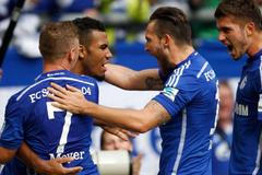 Video: Schalke vs. Sporting a penalta, která nebyla