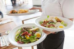 Číšník, ilustrační foto