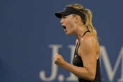 FOTO Souboj ruských krásek. Sibiřská siréna přivábila kanára