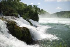 Obrazem: Nejkrásnější vodopády světa / Rhine Falls