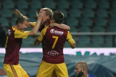 Dukla vs. Sparta, utkání Synot ligy