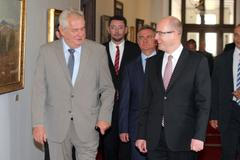 Zeman na zasedání vlády a Jourová erokomisařkou